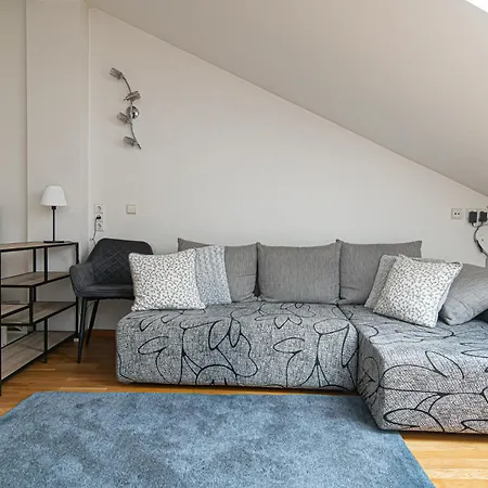 Apartman Old Town Happiness *