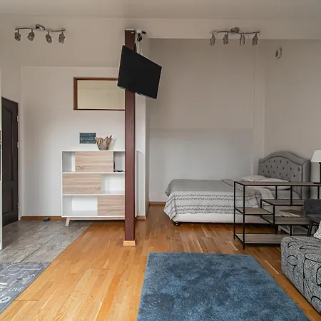 Old Town Happiness Apartment *